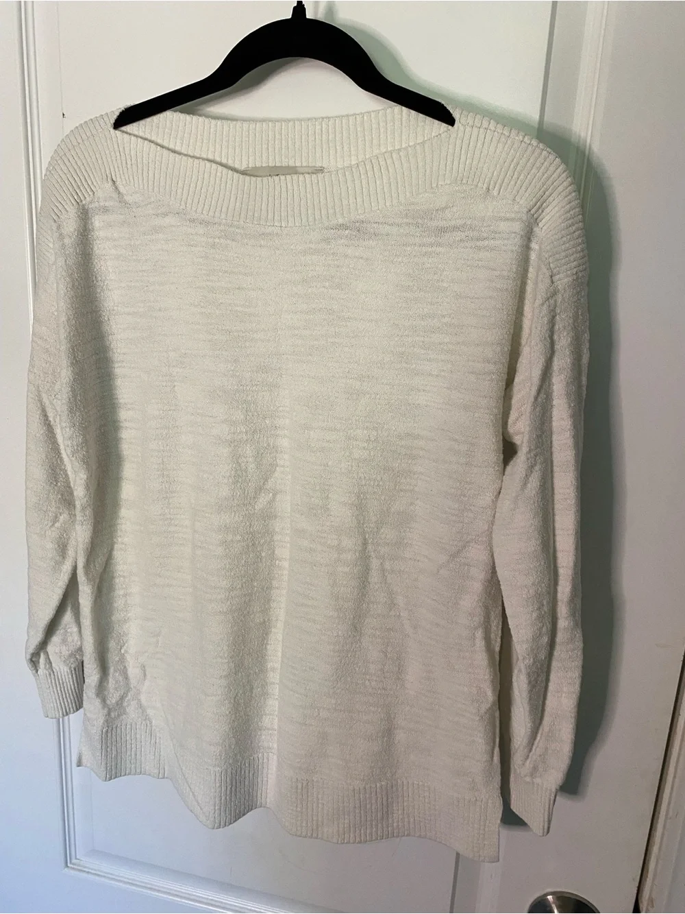 LOFT Women’s Cream Knit Sweater - Classic Lightweight Pullover Size Medium